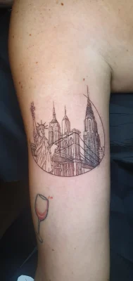 20250919 212552 6 11Zon | Culpa Mía Tattoo - Estudio Tatuajes Madrid