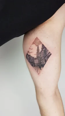 Holanda 5 11Zon | Culpa Mía Tattoo - Estudio Tatuajes Madrid