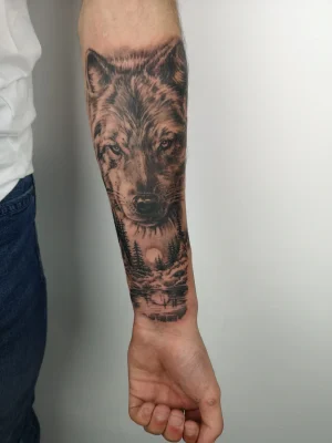 Lobobrazo2 6 11Zon | Culpa Mía Tattoo - Estudio Tatuajes Madrid
